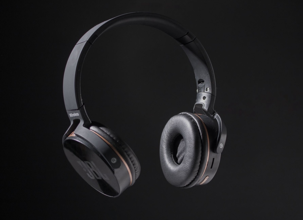 Auriculares inalámbricos de alta gama.