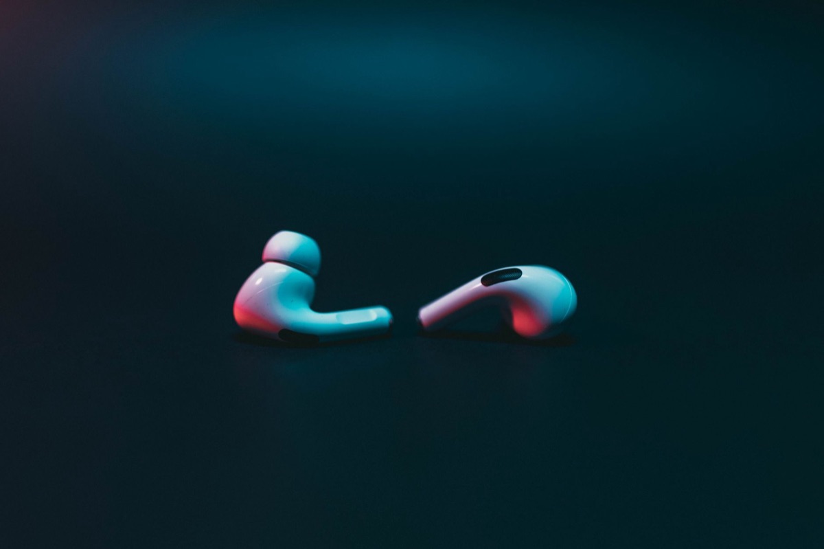 Détails technologiques des casques et écouteurs Bluetooth.